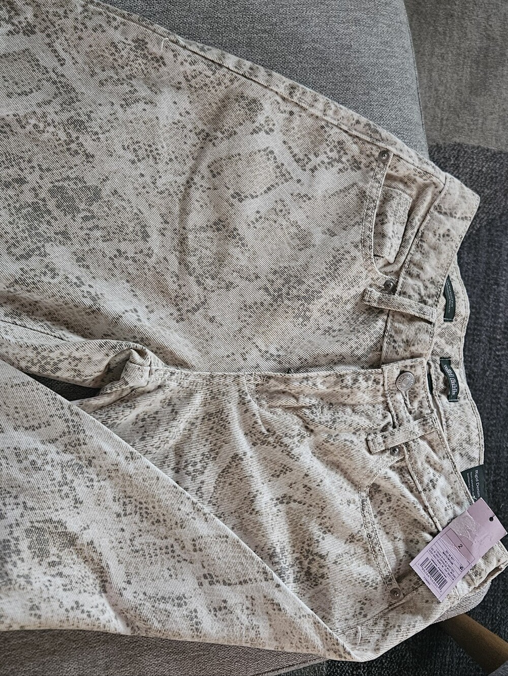 Neutral Snake-Print Women’s Jeans